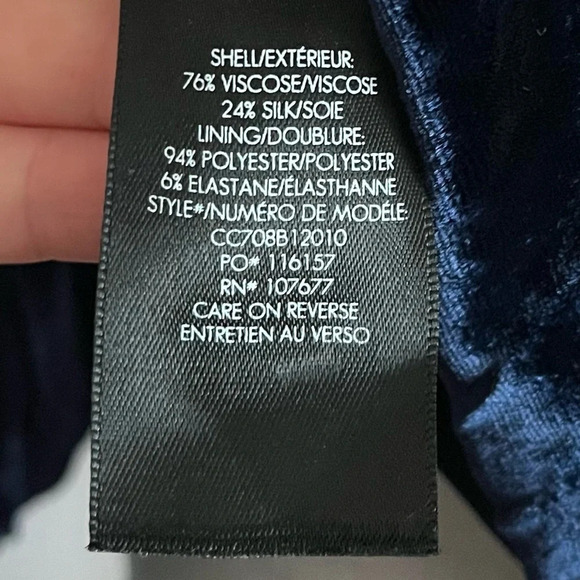 ALICE + OLIVIA • SAPPHIRE BLUE ONE-SHOULDER VELVET TOP - Picture 11 of 11